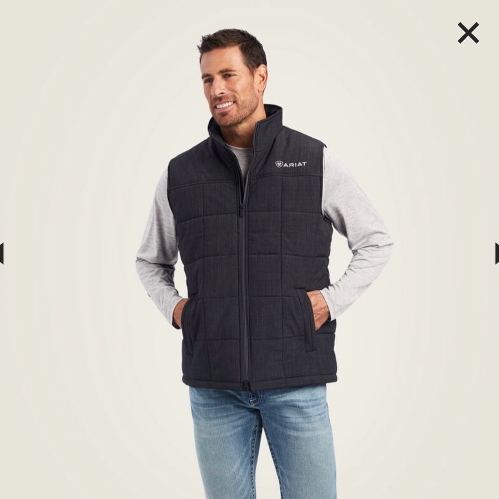 Ariat Men's Black Quilted Vest